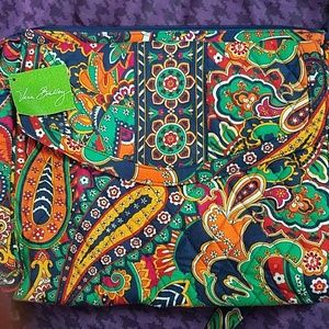 NWT Venetian Paisley Tablet Hipster